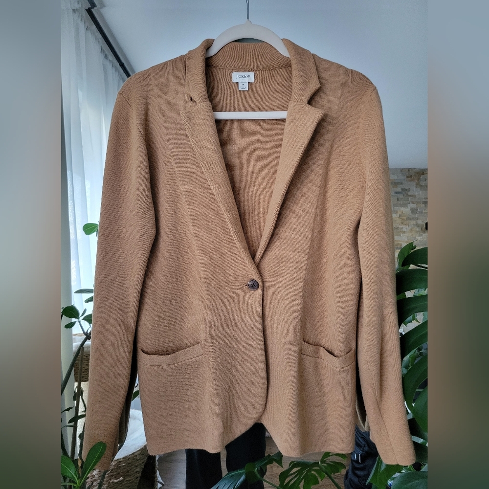 🍒 J. Crew Schoolboy Blazer
